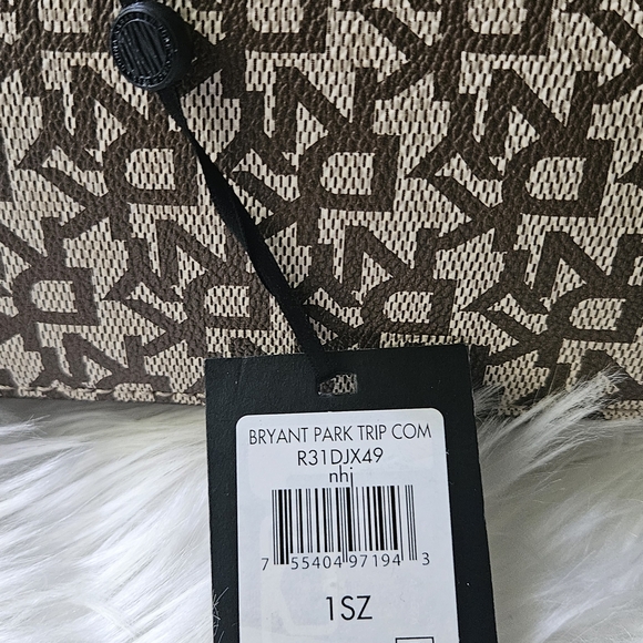 DKNY Brown and Tan Women's Bag - Picture 4 of 4